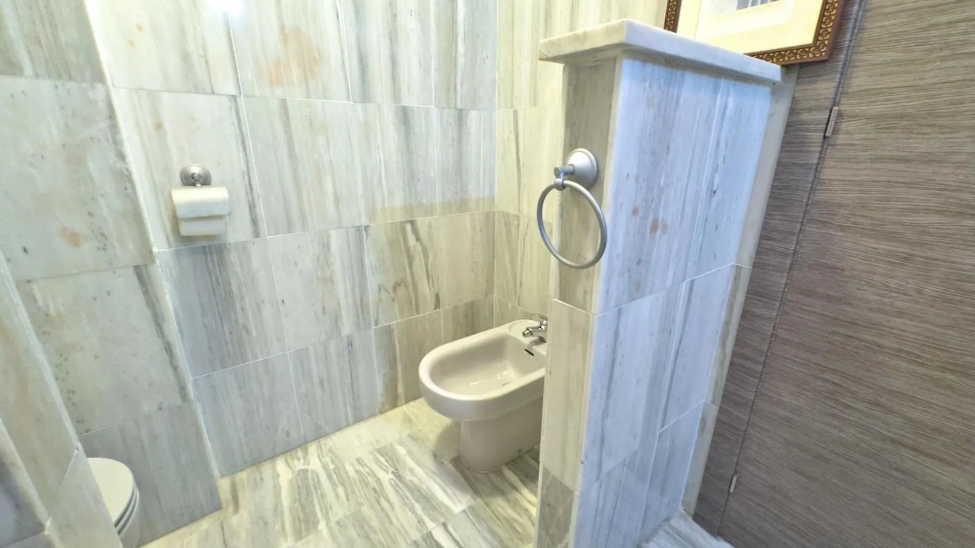 Apartamento En Zona Cabopino Marbella