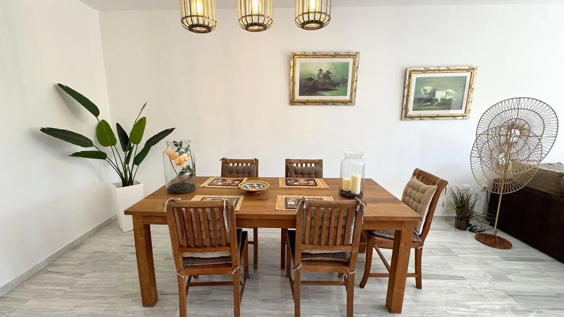 Apartamento En Zona Cabopino Marbella