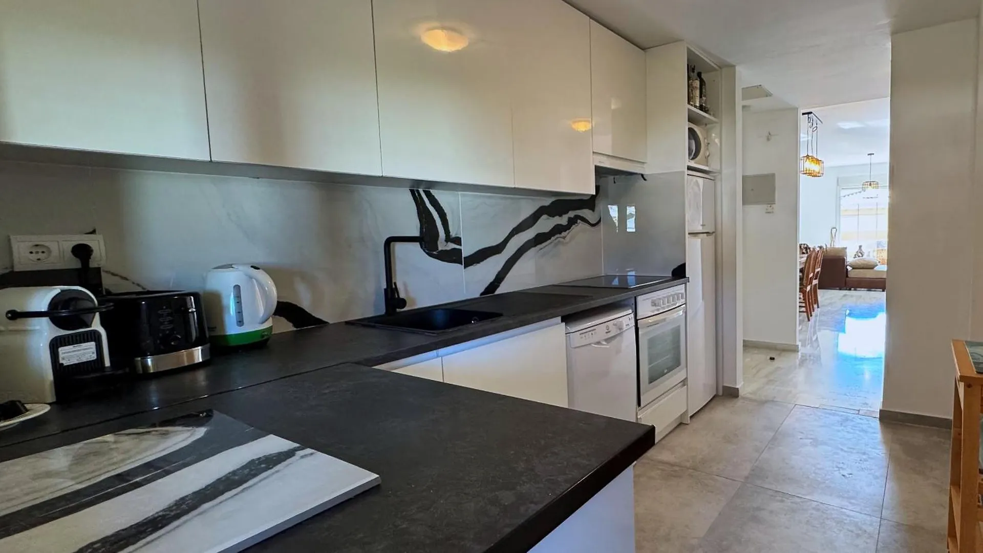 Apartamento En Zona Cabopino Marbella Španělsko